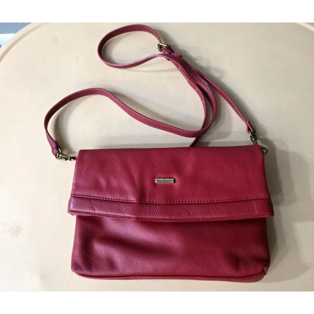 Via Piaggi‎ Red Leather Cross Body Purse 2 Outer Pockets Foldable Clutch style